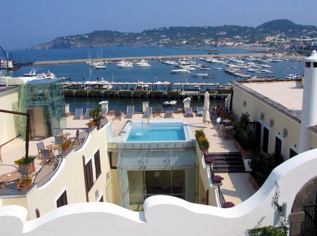 Hotel Carolina