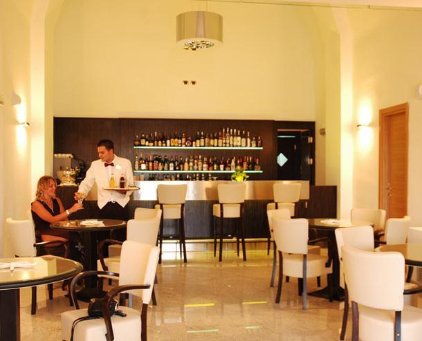Hotel Carolina